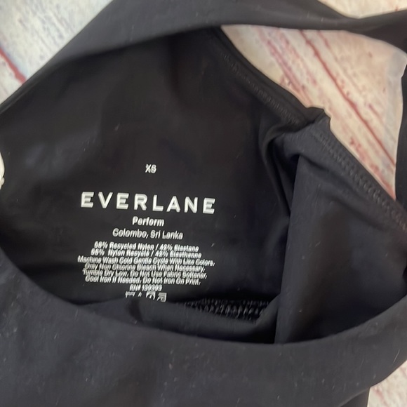 NWT Everlane the Perform Bra in black - Picture 11 of 12